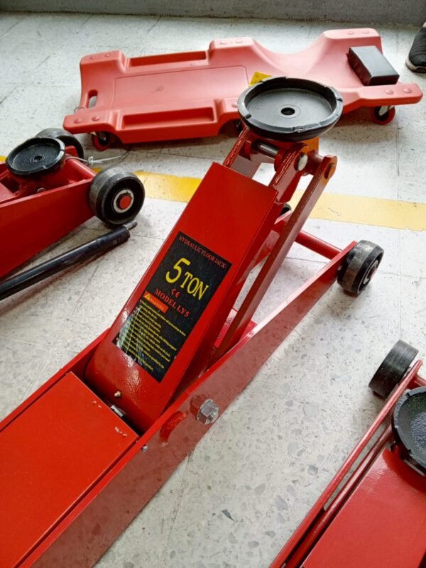 Gato Zorra 5 TON Largo